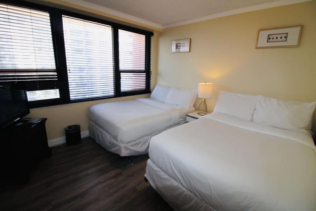 Alexander 511 Beachfront Condo With 2 Pools, Direct Beach Access, Sauna, Tikki Bar Маямі-Біч Екстер'єр фото