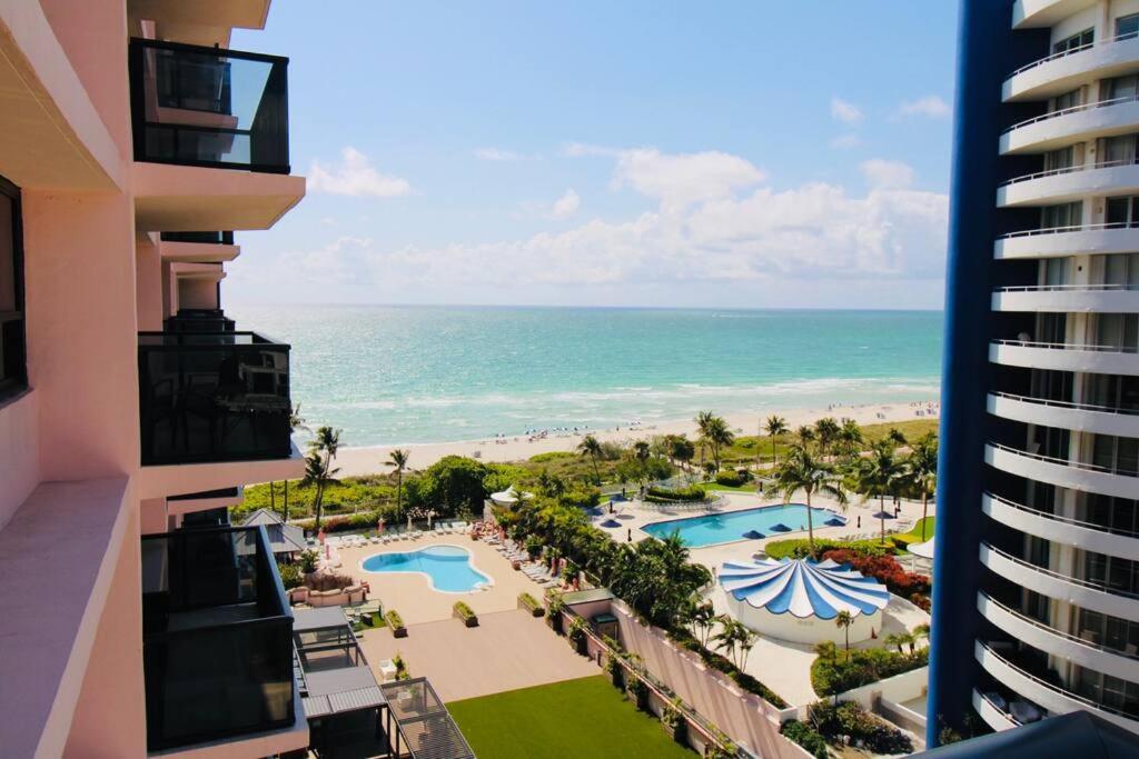 Alexander 511 Beachfront Condo With 2 Pools, Direct Beach Access, Sauna, Tikki Bar Маямі-Біч Екстер'єр фото
